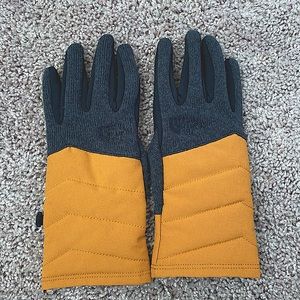 North Face Womens Gloves Size Large
